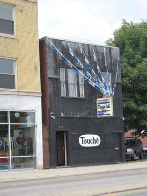 Touché: Chicago Bar Project Reviews