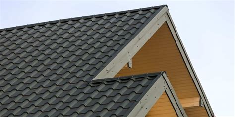 Metal Roofing Pros & Cons Florida Property Owners Must Know