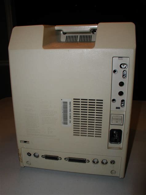 Vintage Computer Photos subject: apple Macintosh-Classic-II ...