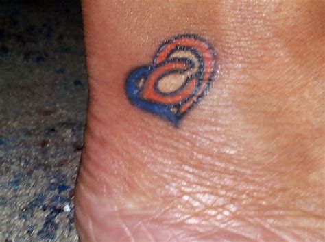 Tattoo - Chicago Bears - this girl is a big football fan! | Tattoos, Chicago bears, I tattoo