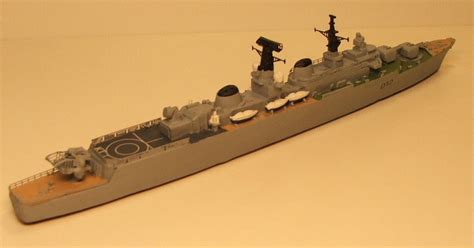 MT Miniatures 1/700 RN County Class Destroyer Kit HMS Kent MTM039