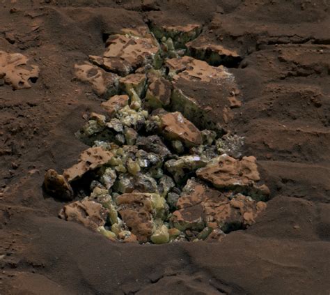 Curiosity Views Sulfur Crystals Within a Crushed Rock | NASA Jet ...