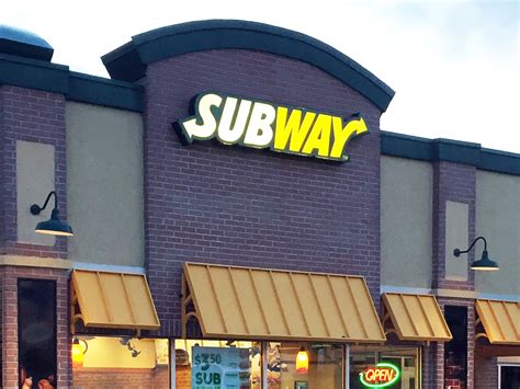 Subway Offers Delivery at 9,000 Locations