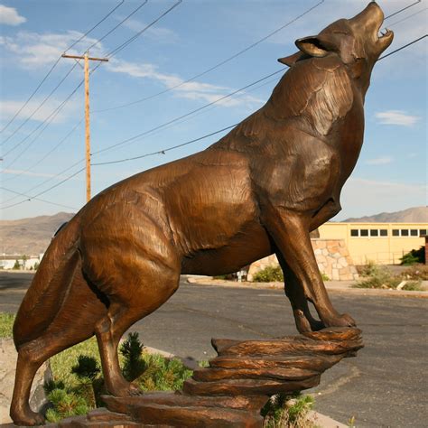 Bronze Wolf Sculpture - onlyartsculpture.com