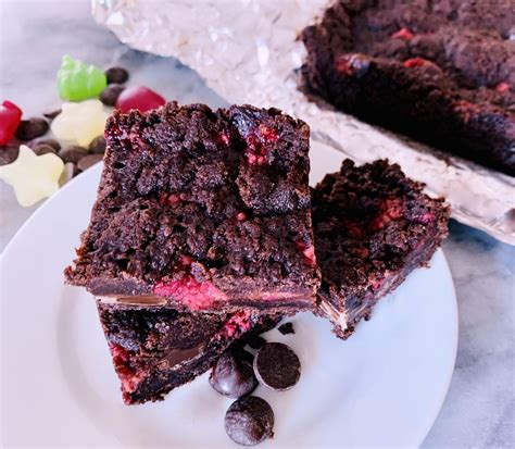 Crunchy Dark Chocolate Raspberry Bars – Recipe! - Live. Love. Laugh. Food.