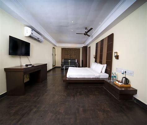 Holiday Village Resort, Bangalore - Homestay Advisor