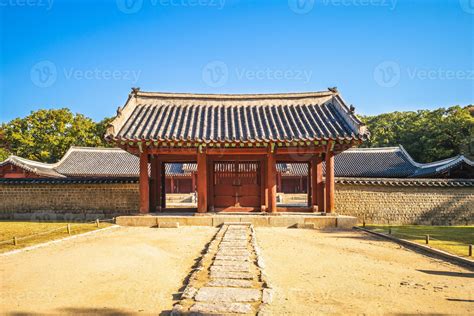 Jongmyo, a Confucian shrine in Seoul, South Korea 2778808 Stock Photo ...