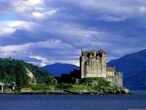 Desktop Wallpapers Natural Backgrounds Eilean Donan Castle