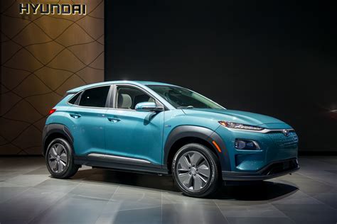 2019 Hyundai Kona Electric US debut: 250 miles of range from small electric hatchback