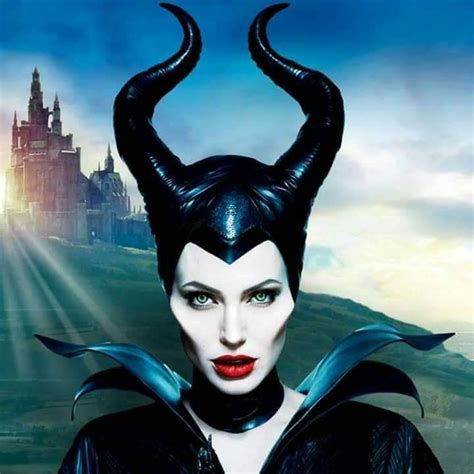 Pin by Lizette Montalvo Flores on Bruja | Maleficent movie, Maleficent ...