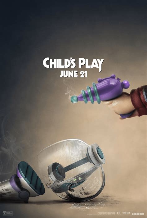 Chucky Kills Buzz Lightyear on Latest 'Child's Play' Poster - Bloody Disgusting