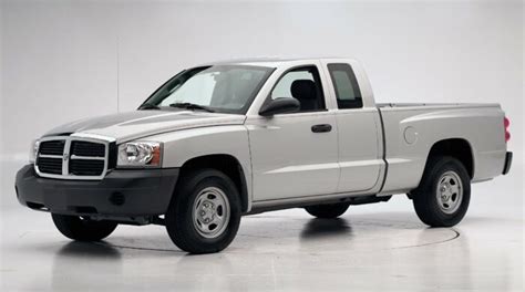 2025 Dodge Dakota Truck, Engine, Release Date - Dodge Engine News