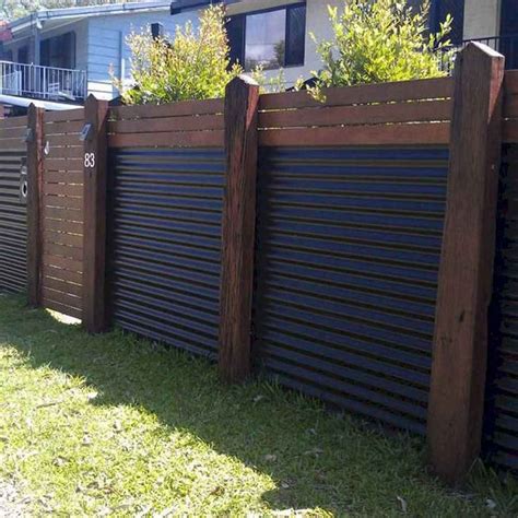 19 Affordable Backyard Privacy Fence Ideas - Decoradeas | Modern fence ...