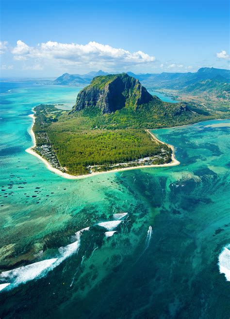 | Mauritius Island | 🌊 Geography Trivia Quiz, Geography Trivia Questions, Unesco World Heritage ...