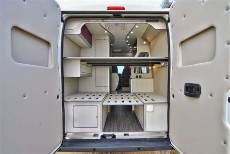 Fiat Ducato L2H2 ED 546 literas | Interior de autocaravana, Interior de ...