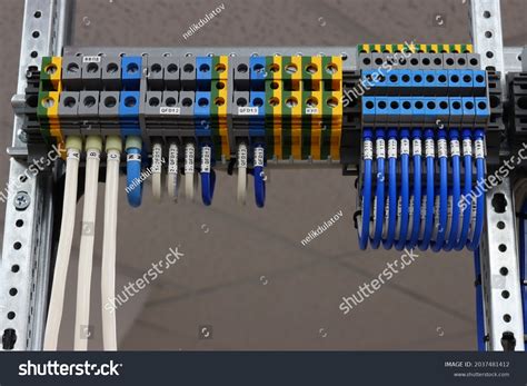 Multilevel Passthrough Terminals Connecting Electrical Wires Stock ...