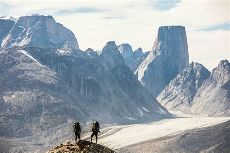 Hiking Akshayuk Pass Trail | Baffin Island unmarked trails