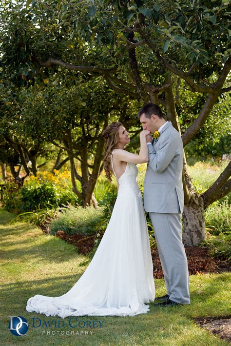 Floral-Filled Wedding at Stan Hywet Hall and Gardens in Akron # ...