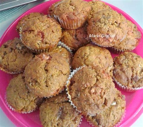 PIESANG EN MALVALEKKER MUFFINS - Your Recipe Blog