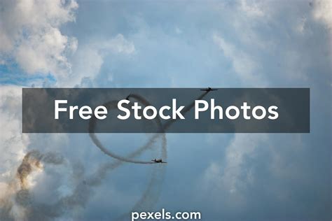 Airplanes On Stunts Photos, Download The BEST Free Airplanes On Stunts ...