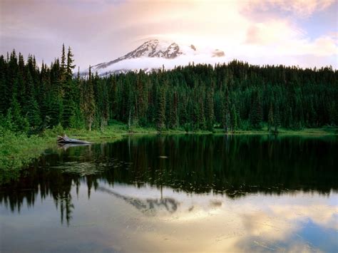 Bakgrundsbilder: Sunrise at Reflection Lake, Mount Rainier, Washington