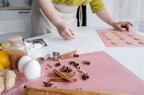 Are Silicone Baking Mats Safe? The Truth Behind The Popular Baking Tool ...