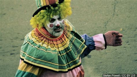 Clowns in Lee County upset over recent scary clown pranks | WINK NEWS