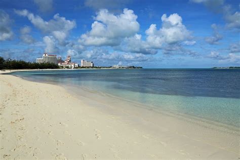 6 BEST Nassau Public Beaches Near the Cruise Port - Day Trip Tips