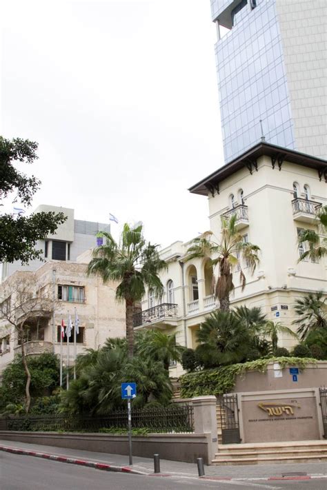 Tel Aviv! The White City! [Take a Tour]