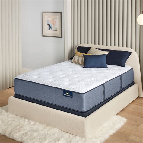 Serta Perfect Sleeper Renewed Night | Medium 14" - Ross Furniture Company