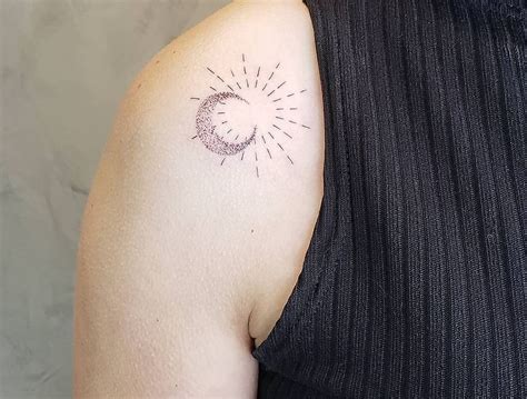 Tatuagem de sol e lua: 55 ideias que vão te encantar