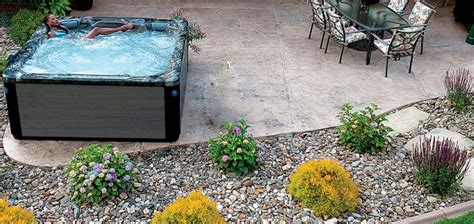 Outdoor Spa Design Trends & Ideas for 2021 | Outdoor Living, LLC