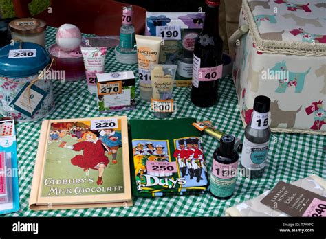 Tombola stall prizes hi-res stock photography and images - Alamy