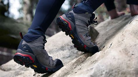 Best Shoes For Hiking