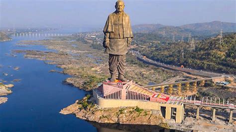 10 of the Tallest Statues of the World: Highest Statues on Earth