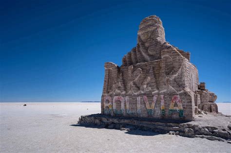 TRAVEL to BOLIVIA - Tips and Information Guide [2024]