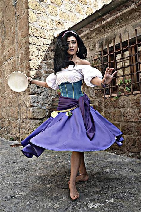 Esmeralda Disney Cosplay