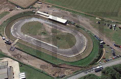 SWAFFHAM - Greyhound Racing Times