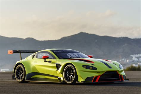 Aston Martin Vantage GTE race car revealed on heels of 2019 Vantage ...