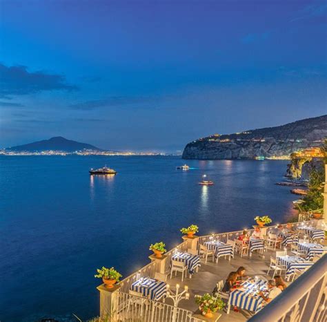 GRAND HOTEL RIVIERA • SORRENTO • 4⋆ ITALY • RATES FROM €350