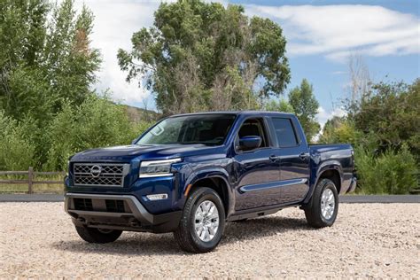 Is the 2022 Nissan Frontier a Good Truck? Here Are 6 Things We Like and ...