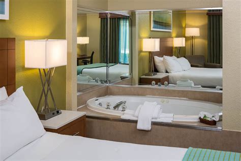 Holiday Inn Express Clermont, an IHG Hotel Clermont, Florida, US ...