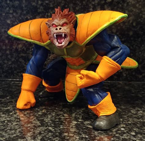 Planet Arlia / miscolored Oozaru Vegeta figure : r/dbz