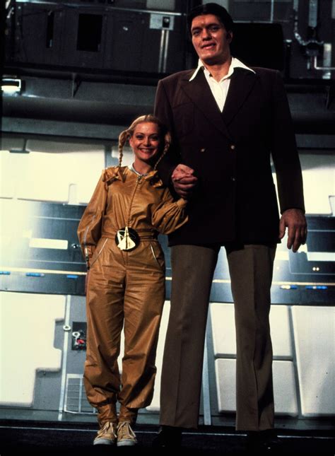 Blanch ravlec as dolly and the late richard kiel as jaws from moonraker ...