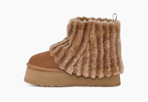 UGG® Classic Mini Sherpa Corduroy Boot for Women | UGG® EU