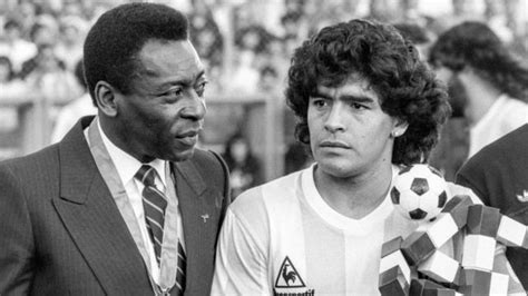 Muere Pelé: cómo nació la rivalidad entre el astro brasileño y Maradona ...