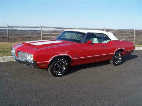 1970 OLDSMOBILE 442 CONVERTIBLE