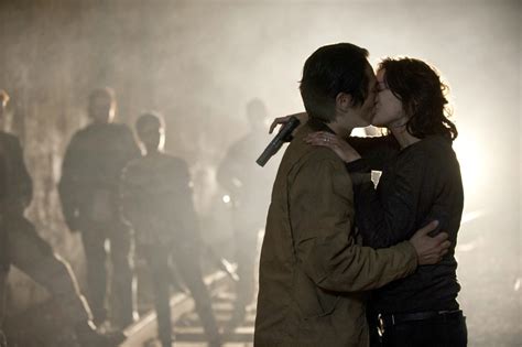 The 7 Best Romantic/Bro-mantic Couples on THE WALKING DEAD