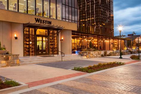 Downtown Chattanooga Luxury Hotel | The Westin Chattanooga