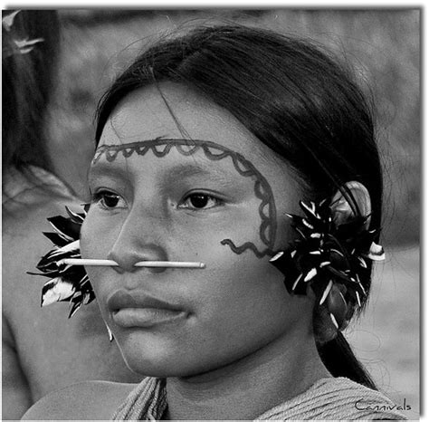 Yanomami woman | Antonio Diaz | Flickr